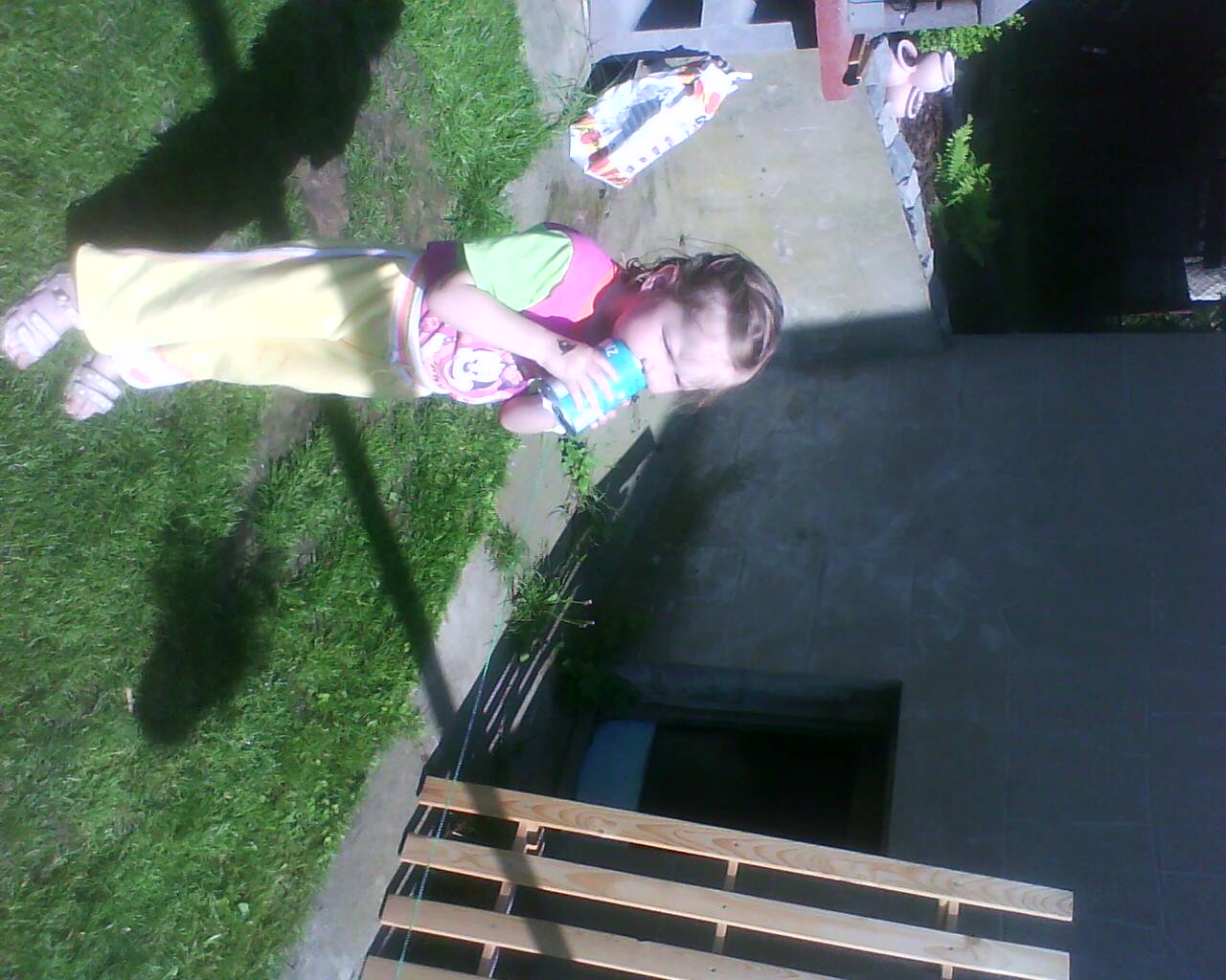 Markét telefonuje.jpg